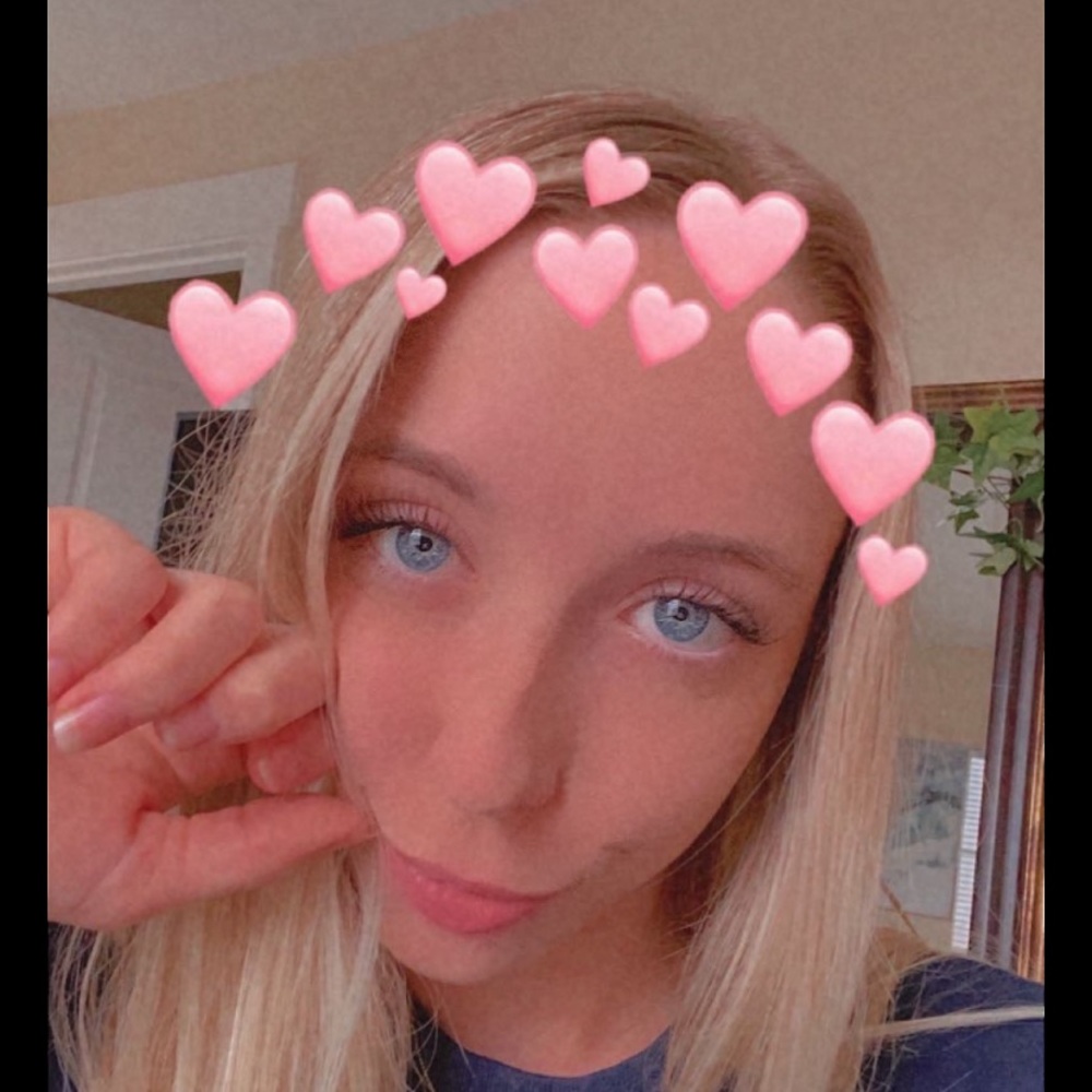 Meet your Posher, Savannah